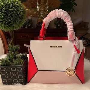 MK Prism MD messenger Leather Satchel